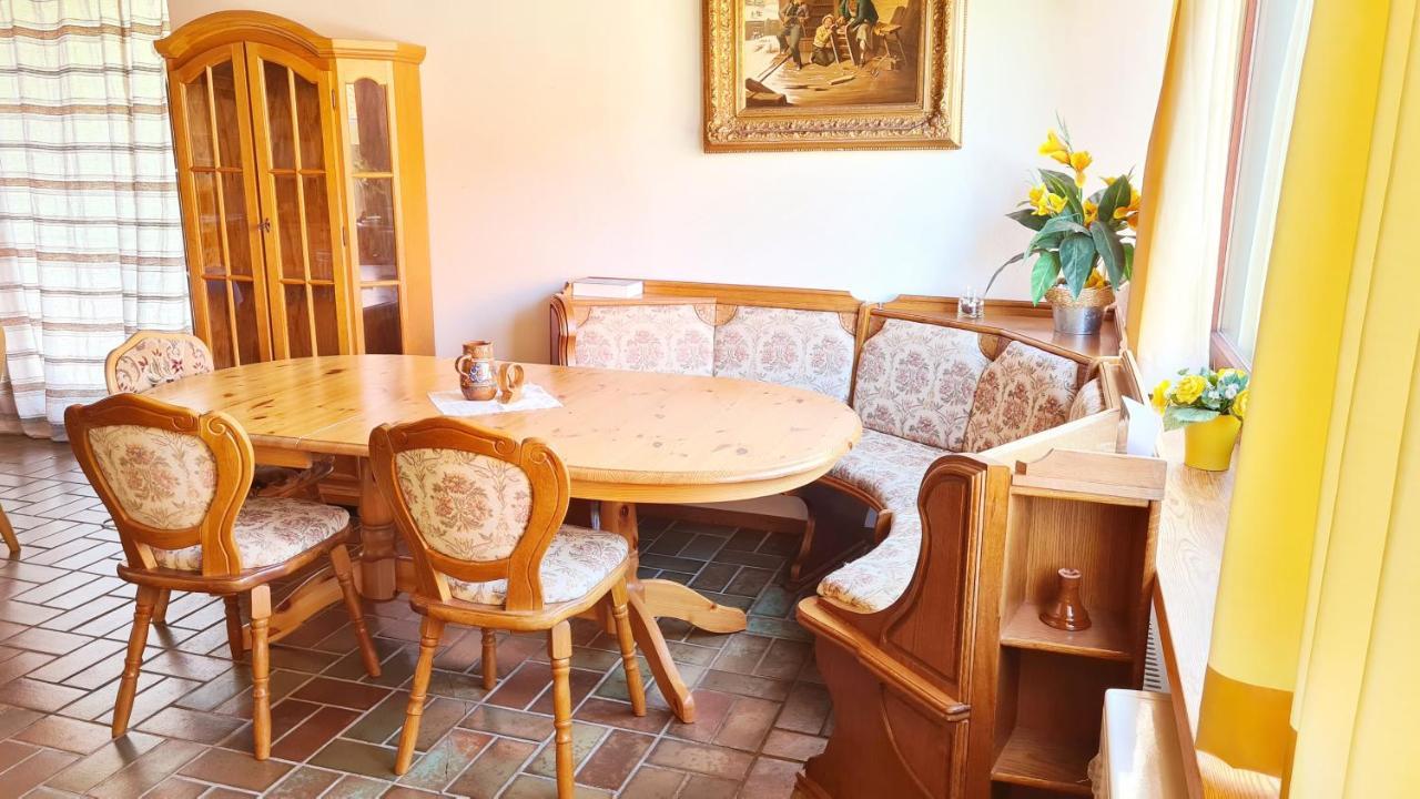 Ferienhaus Waldblick Sonnenbuhl Bagian luar foto